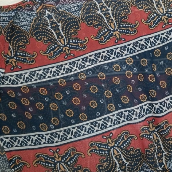 Kirra bohemian print crop top - Picture 3 of 3